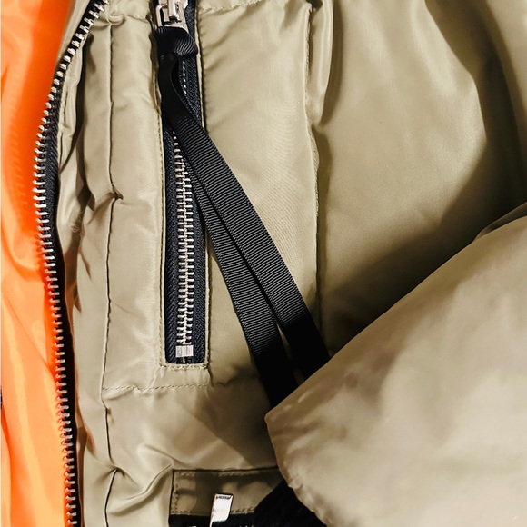 Orolay Women's Thickened Down Jacket - Picture 5 of 7